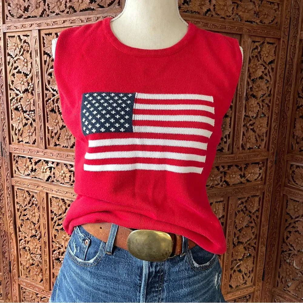 Vintage Red Sleeveless American Flag Patriotic Knit Top - Picture 2 of 9
